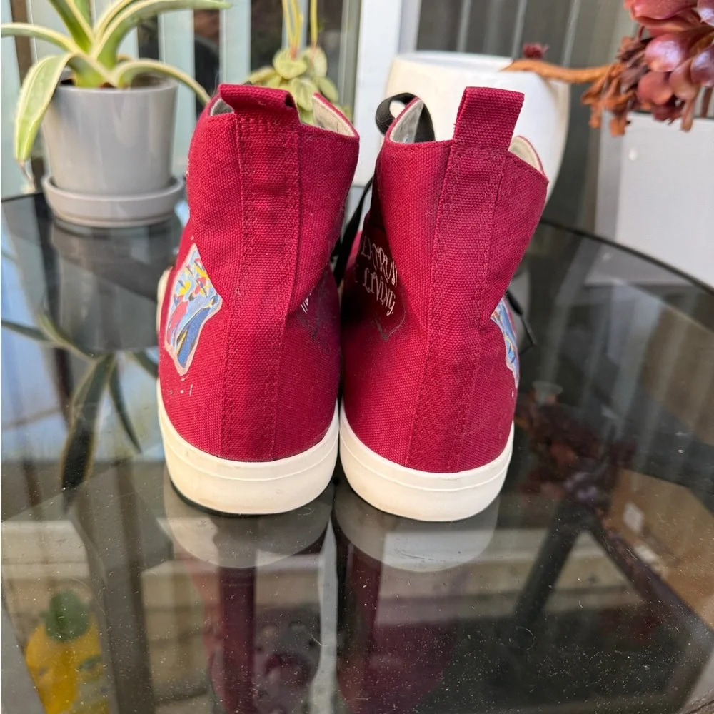 Beetlejuice High-Tops